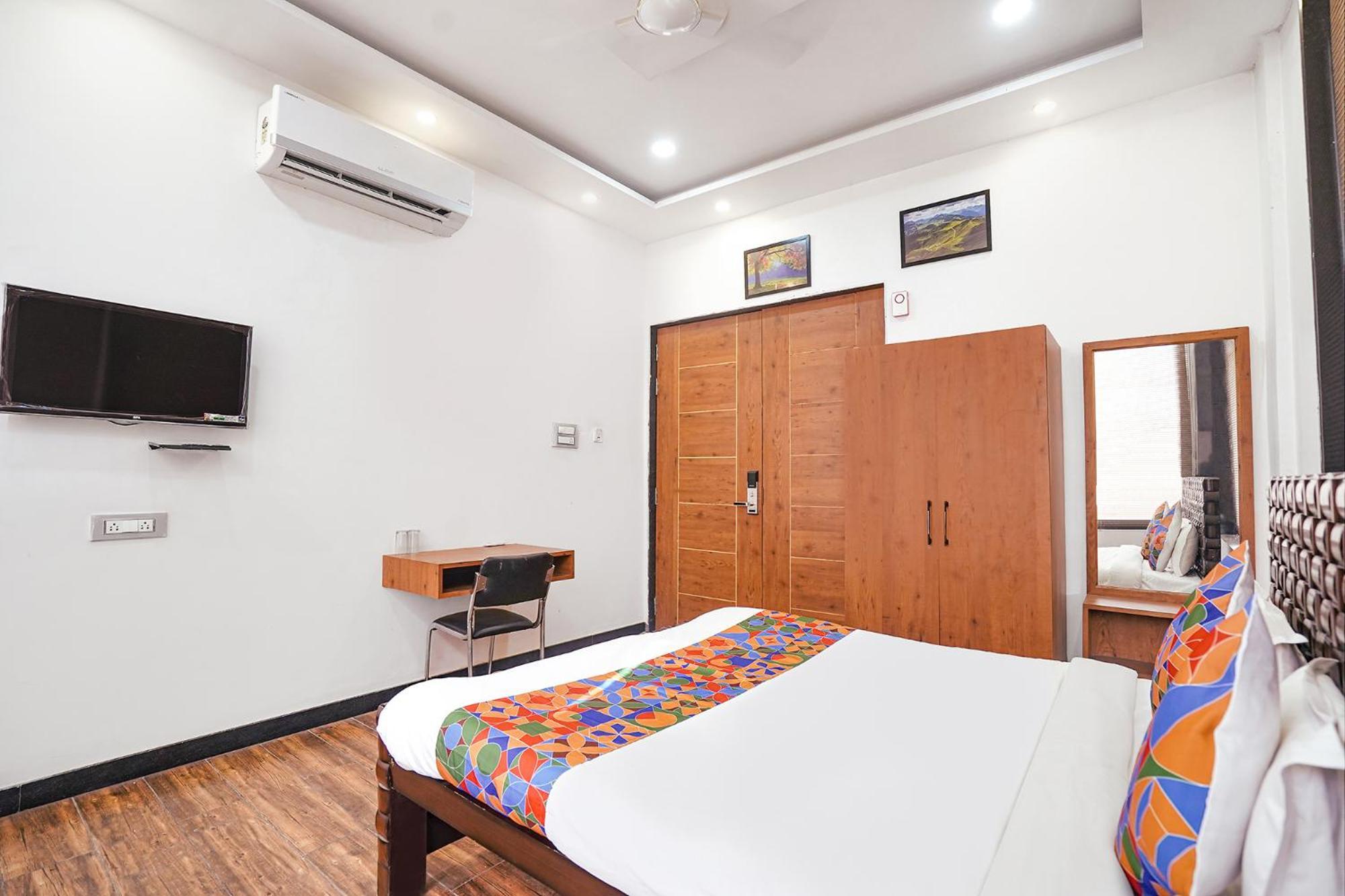 Fabhotel Villa De Benares ภายนอก รูปภาพ