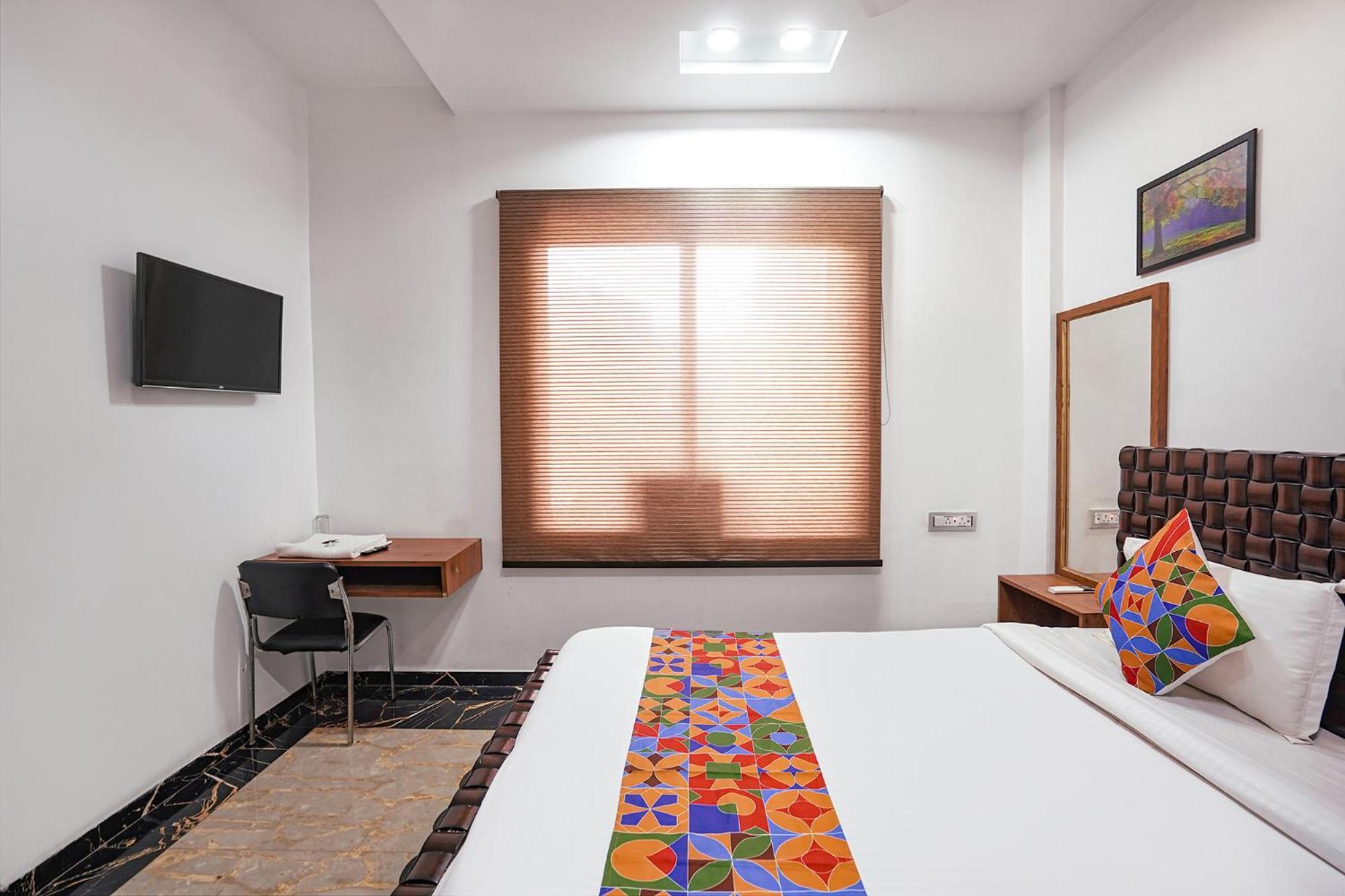 Fabhotel Villa De Benares ภายนอก รูปภาพ